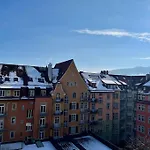 Quiet Attic-apartment Center Bern