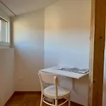 Quiet Attic-apartment Center Lejlighed *