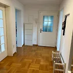 Quiet Attic-apartment Center *