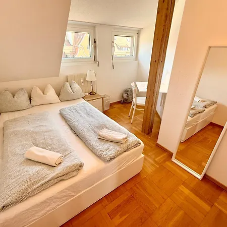 Quiet Attic-apartment Center *